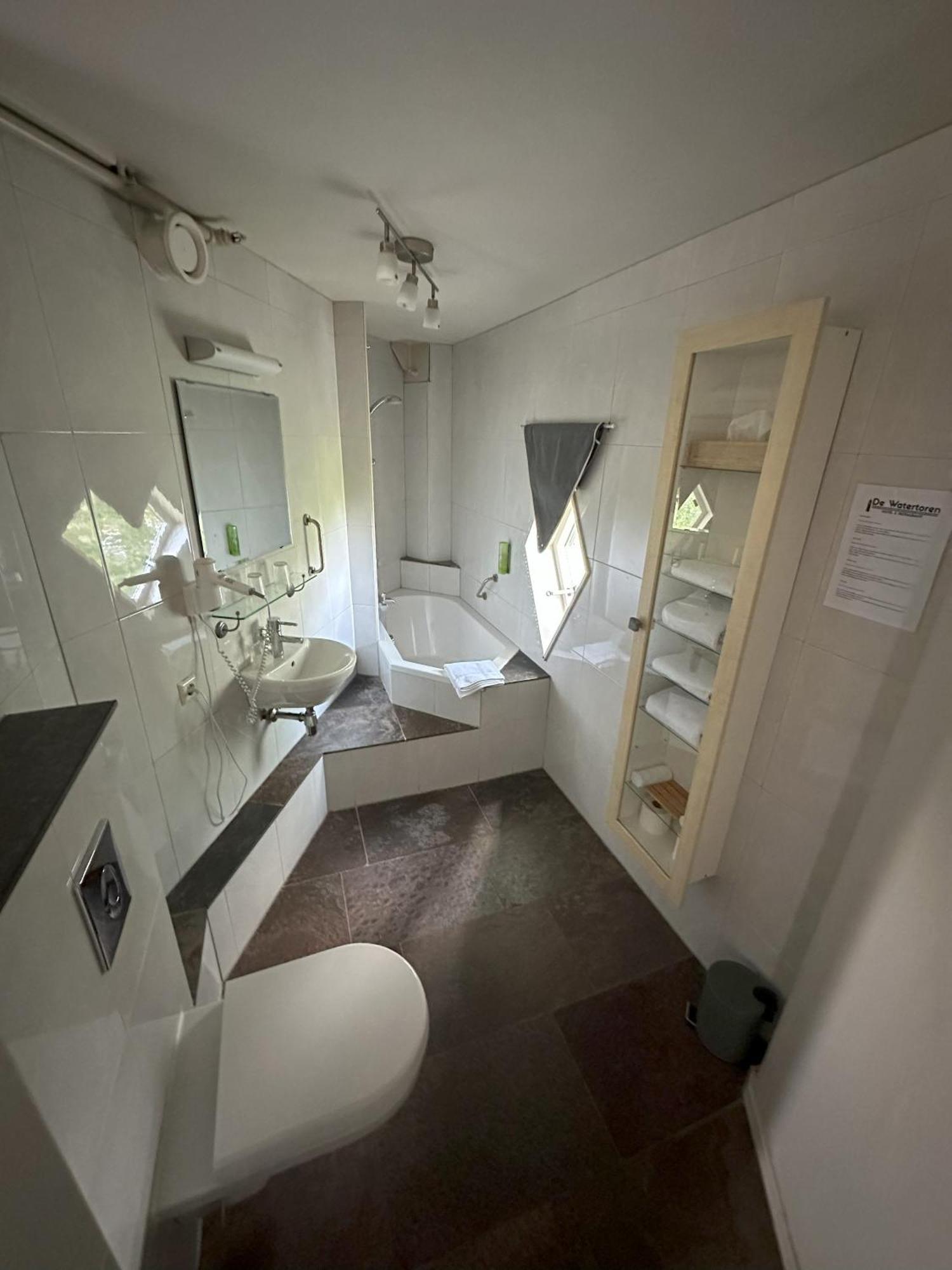 Hotel De Watertoren Dordrecht Dış mekan fotoğraf