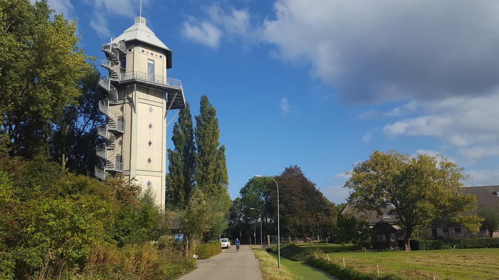 Hotel De Watertoren Dordrecht Dış mekan fotoğraf
